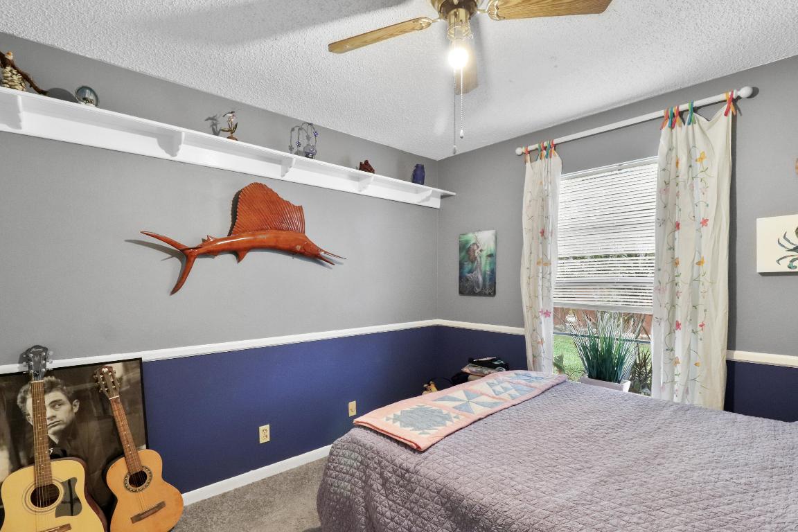 107 Greenbriar Drive