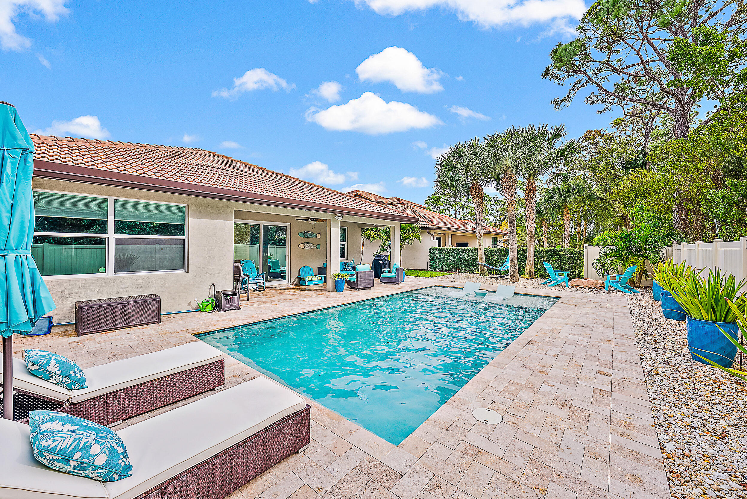 7146 Limestone Cay Road