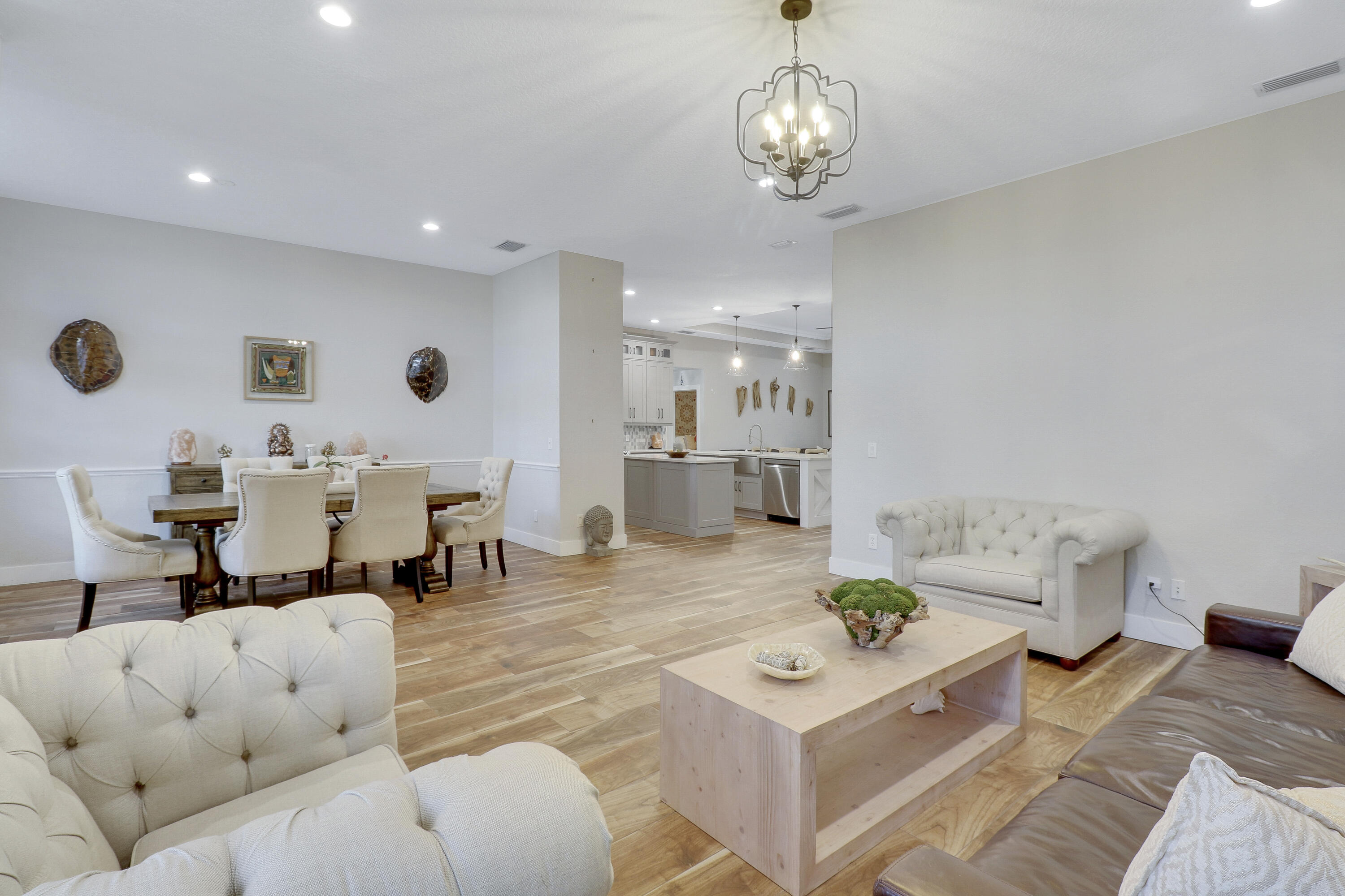 561 N Cypress Drive