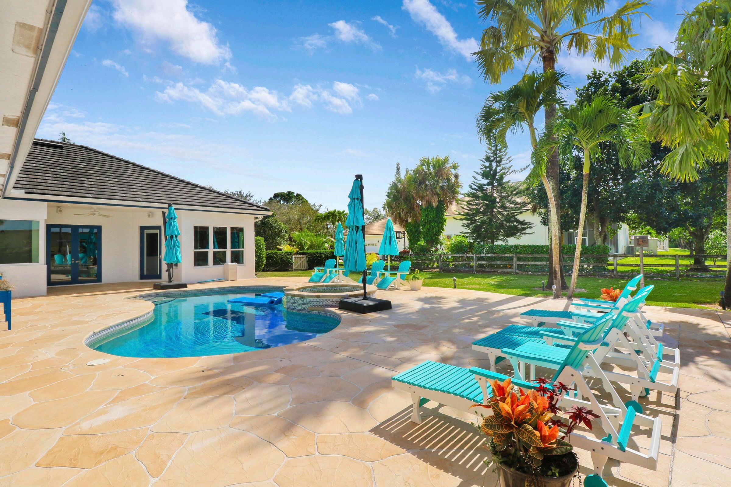 8369 Man O War Road