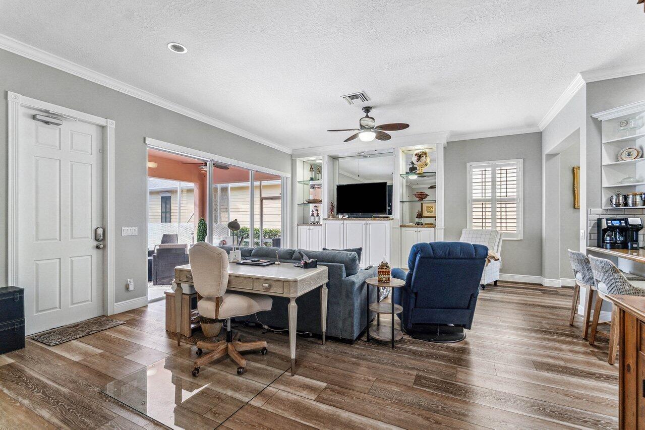 114 Poinciana Drive