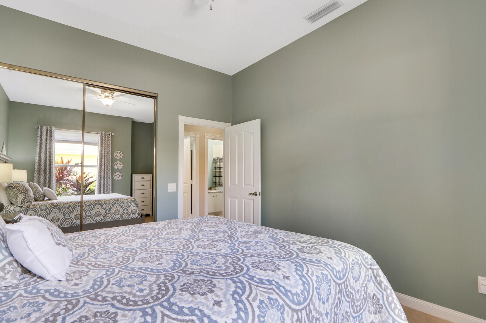 7499 SE Bay Cedar Circle