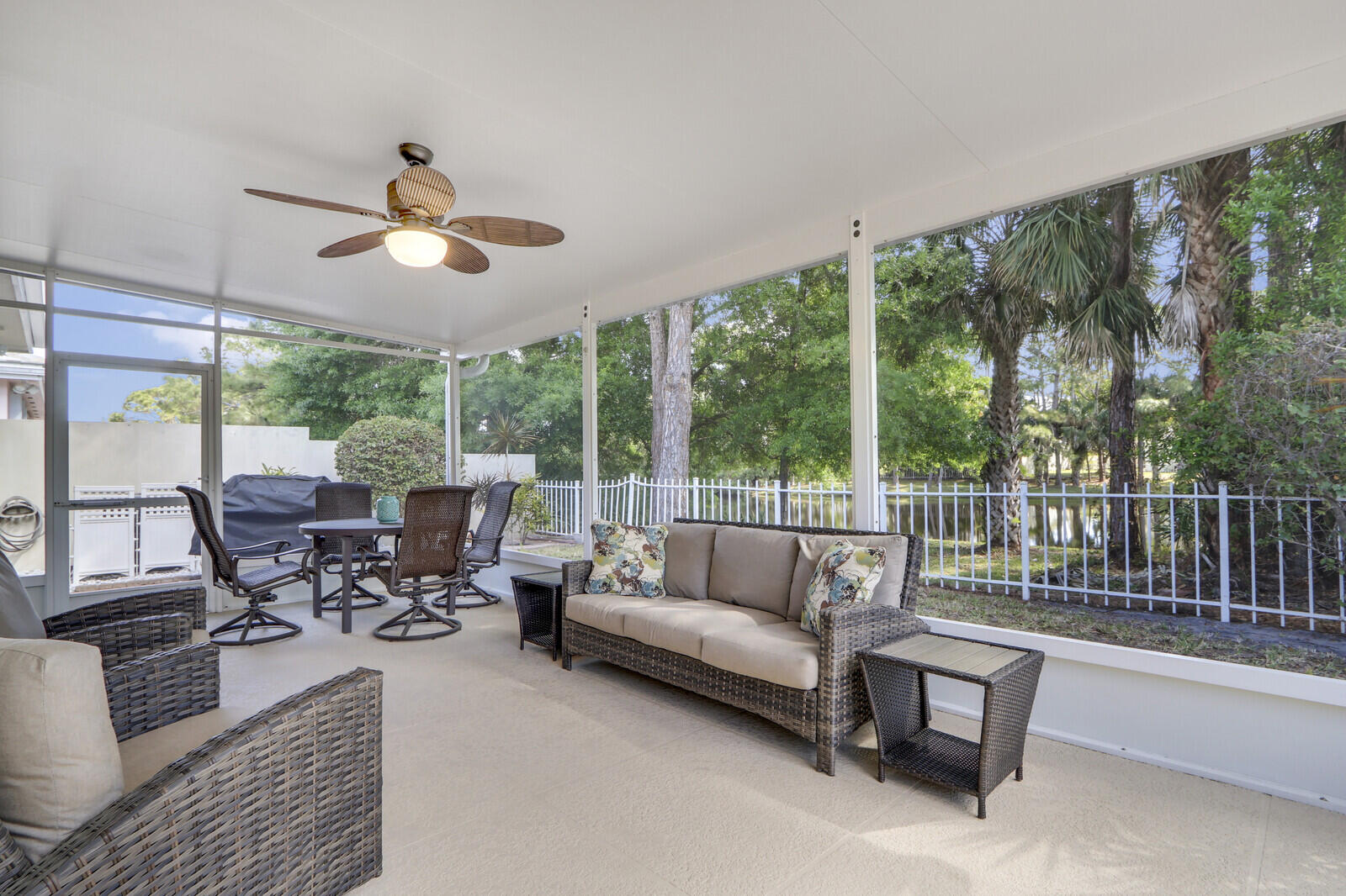 7499 SE Bay Cedar Circle