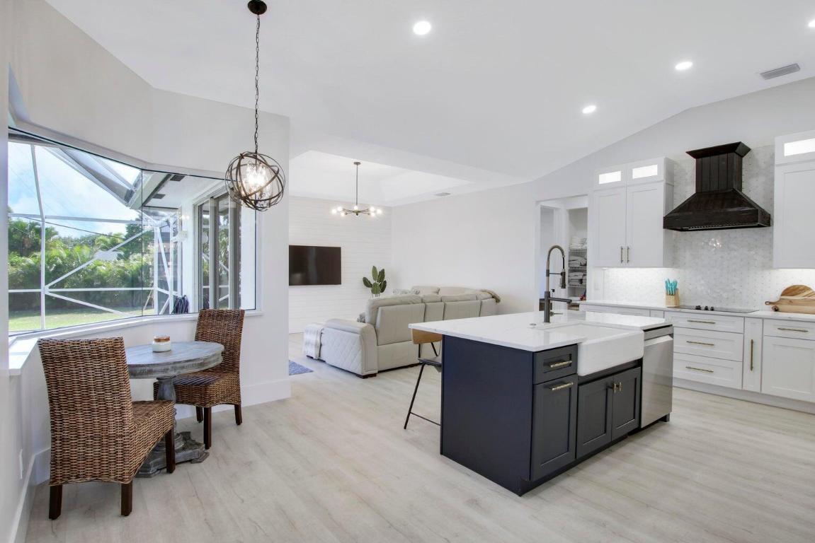 519 N Cypress Drive