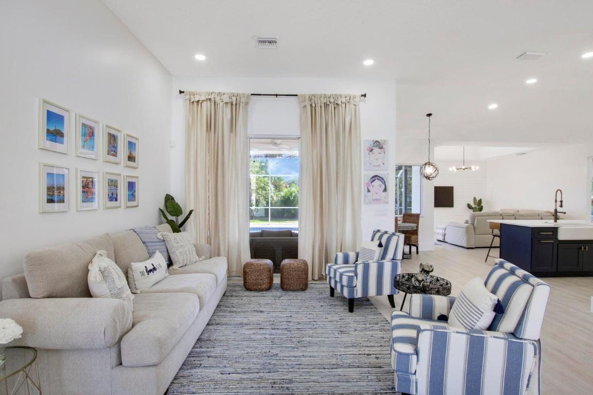 519 N Cypress Drive