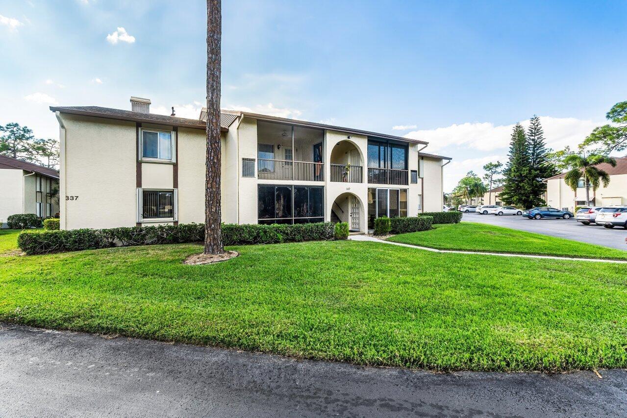 337 Knotty Pine Circle A-2
