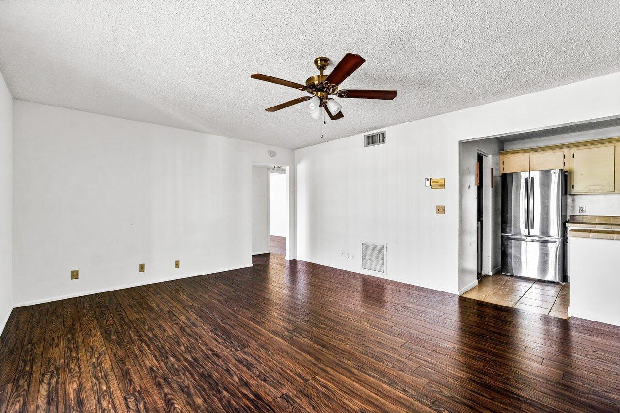 337 Knotty Pine Circle A-2