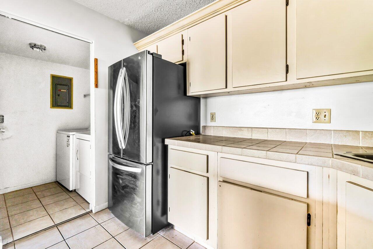 337 Knotty Pine Circle A-2