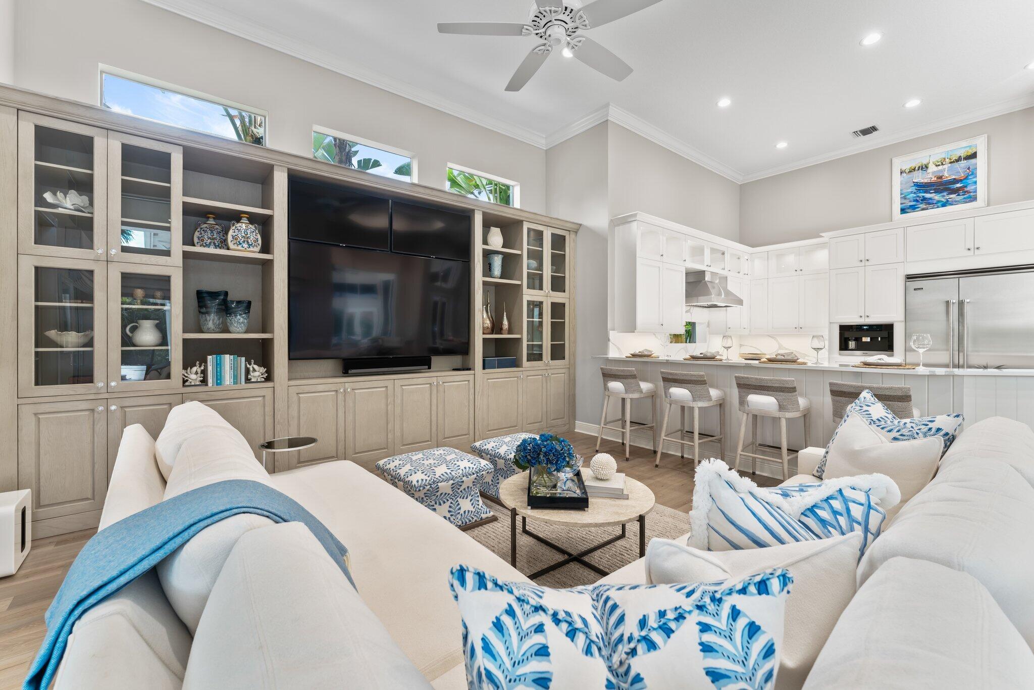 18808 SE Windward Island Lane