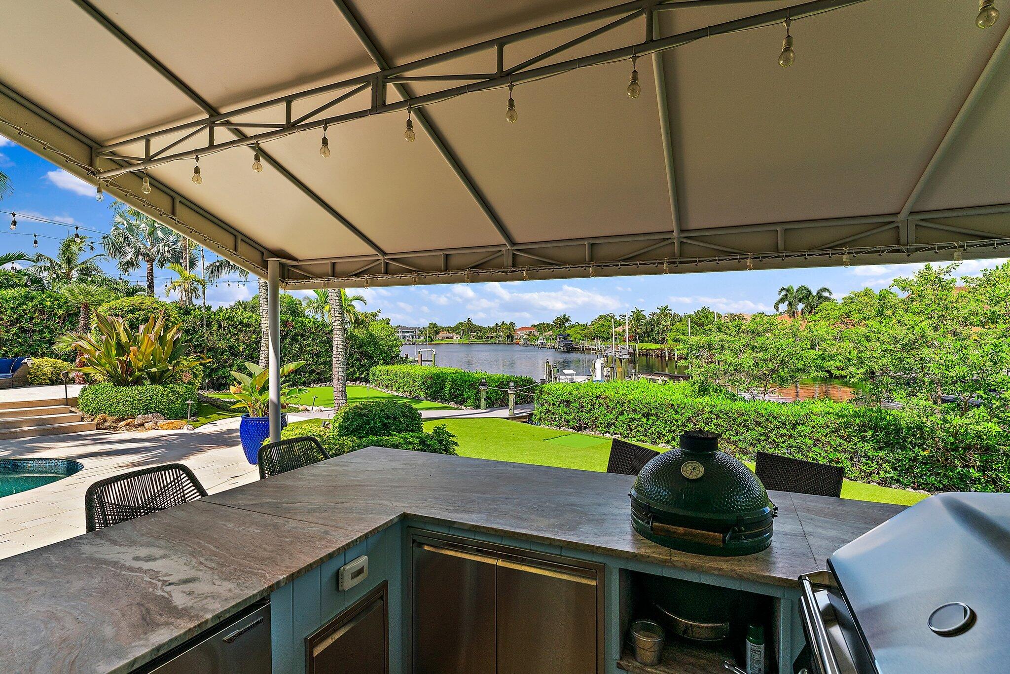 18808 SE Windward Island Lane