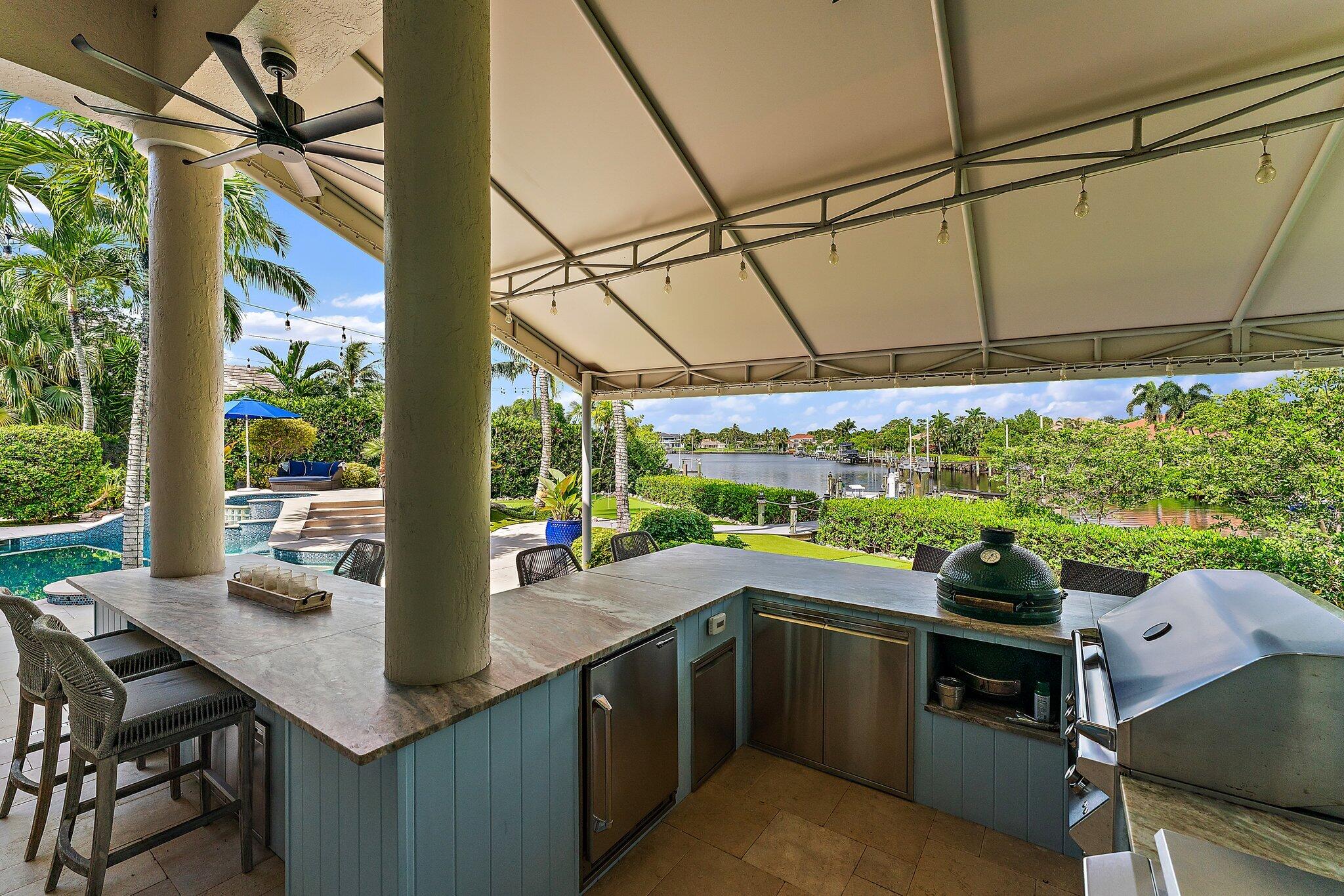 18808 SE Windward Island Lane