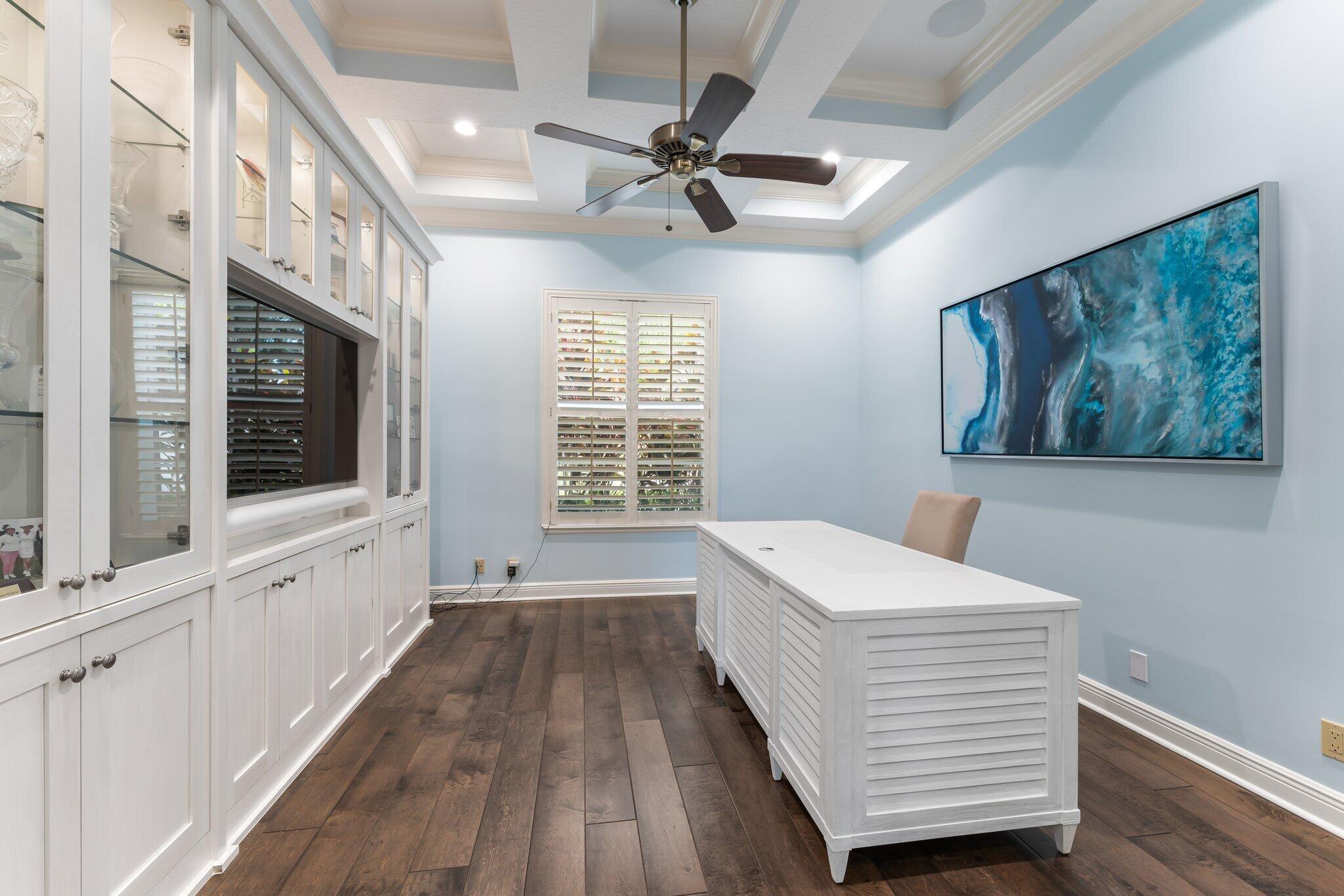 18808 SE Windward Island Lane