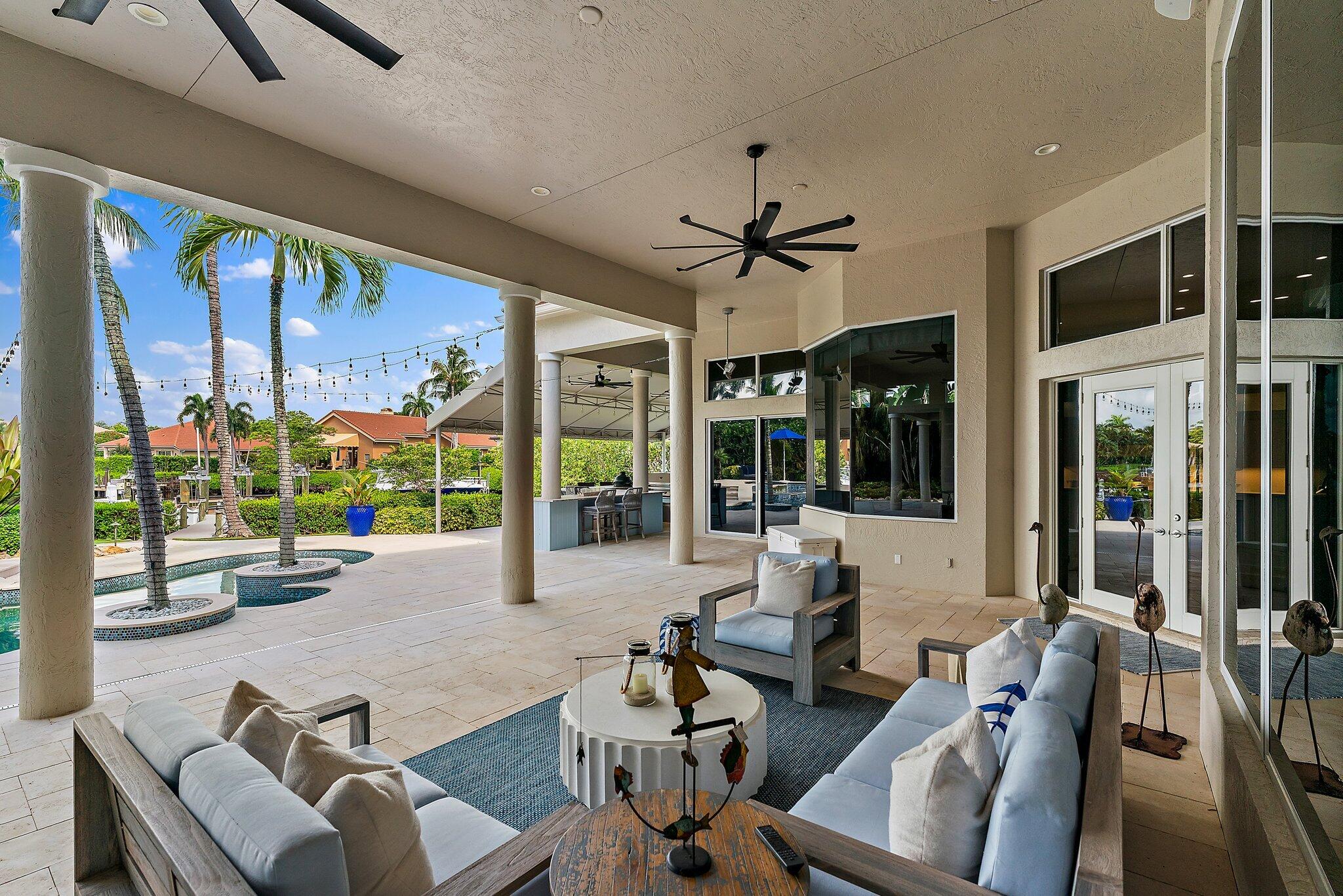 18808 SE Windward Island Lane