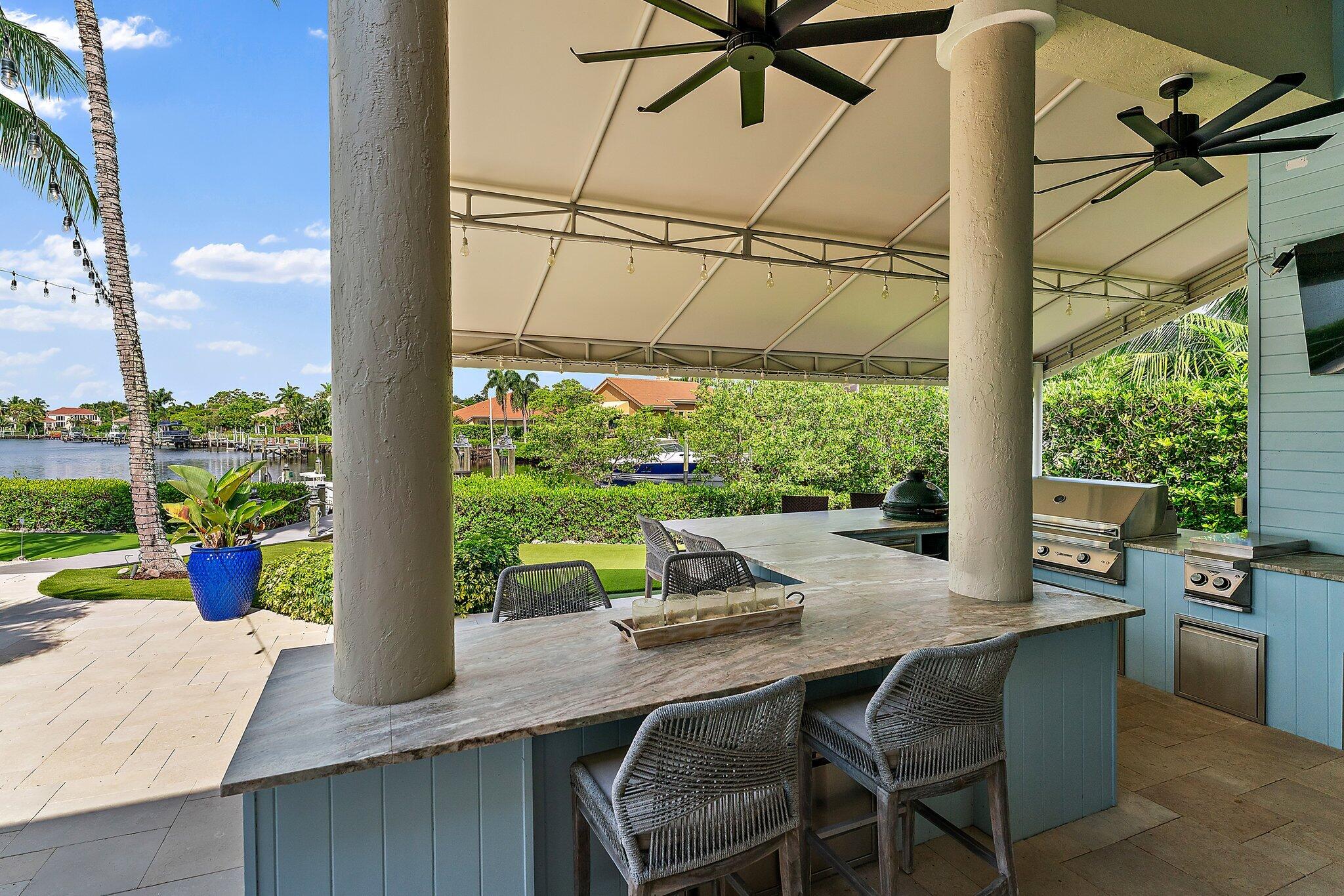 18808 SE Windward Island Lane