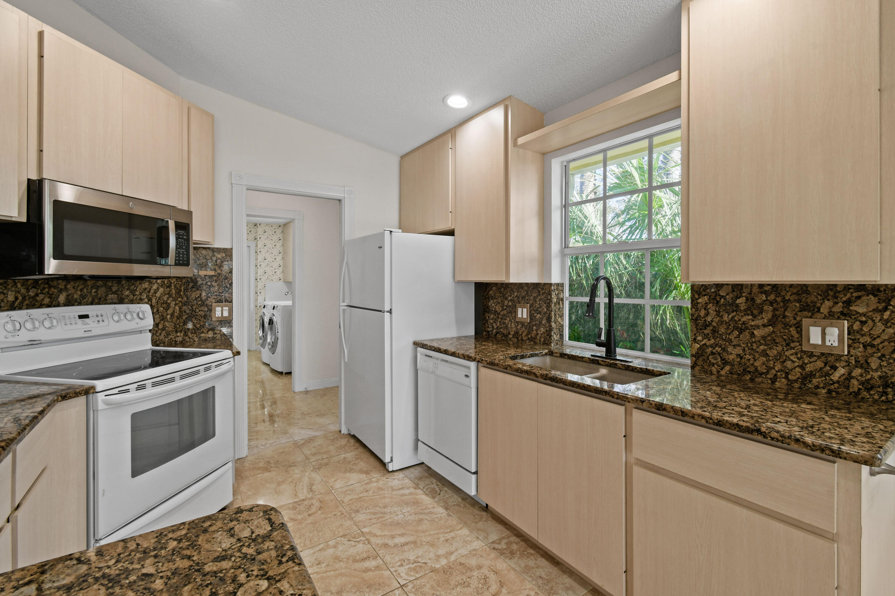 198 Brier Circle