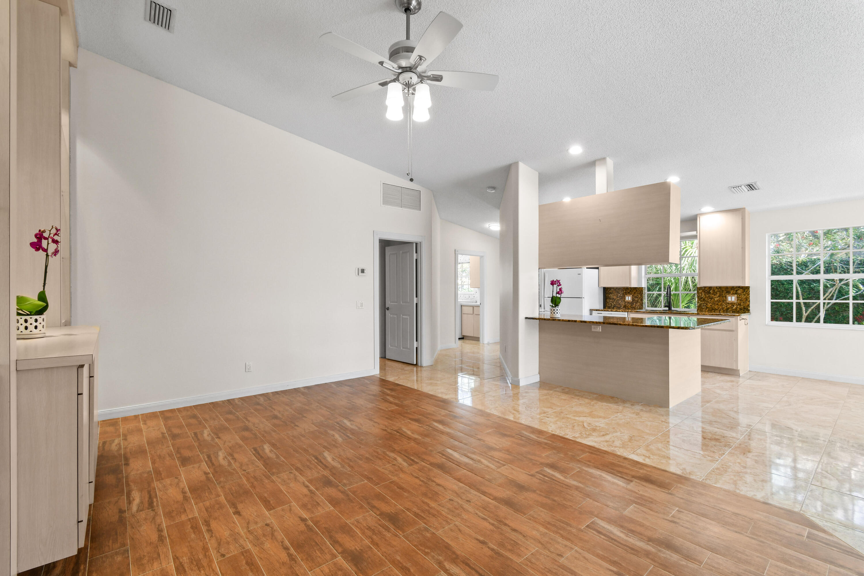 198 Brier Circle