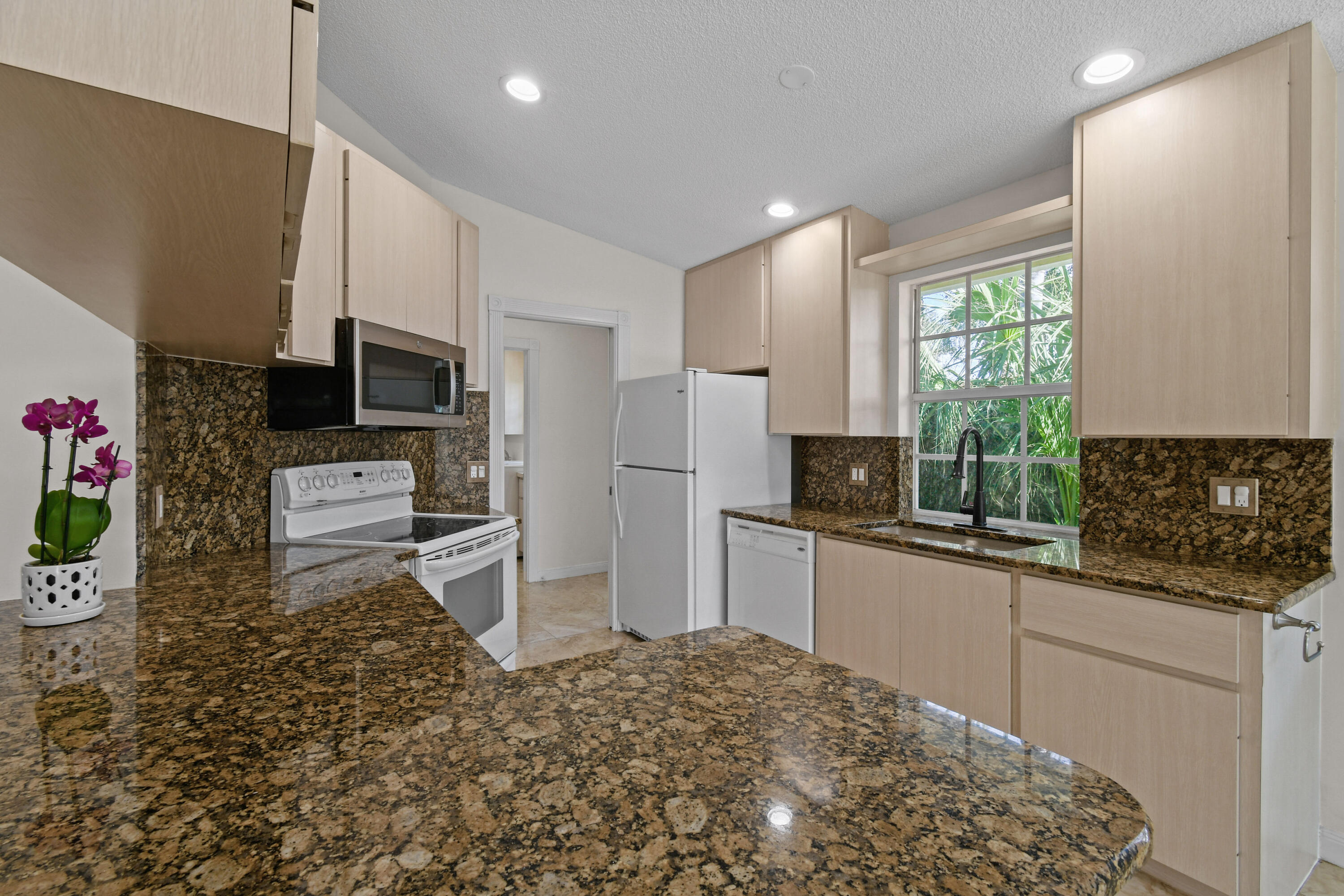 198 Brier Circle