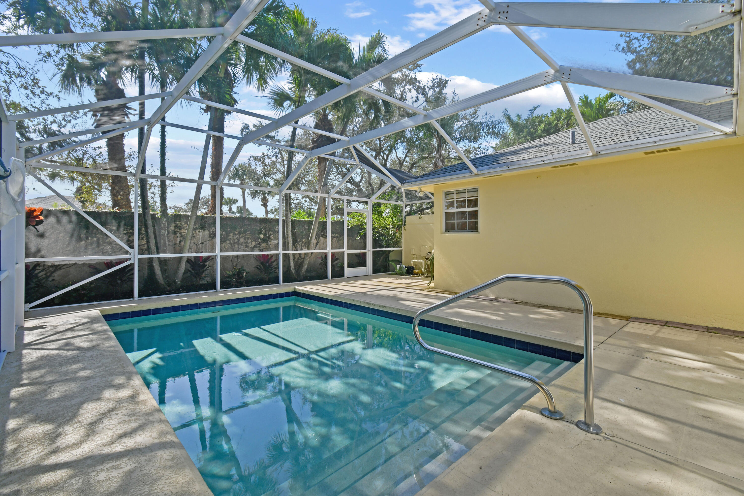 198 Brier Circle