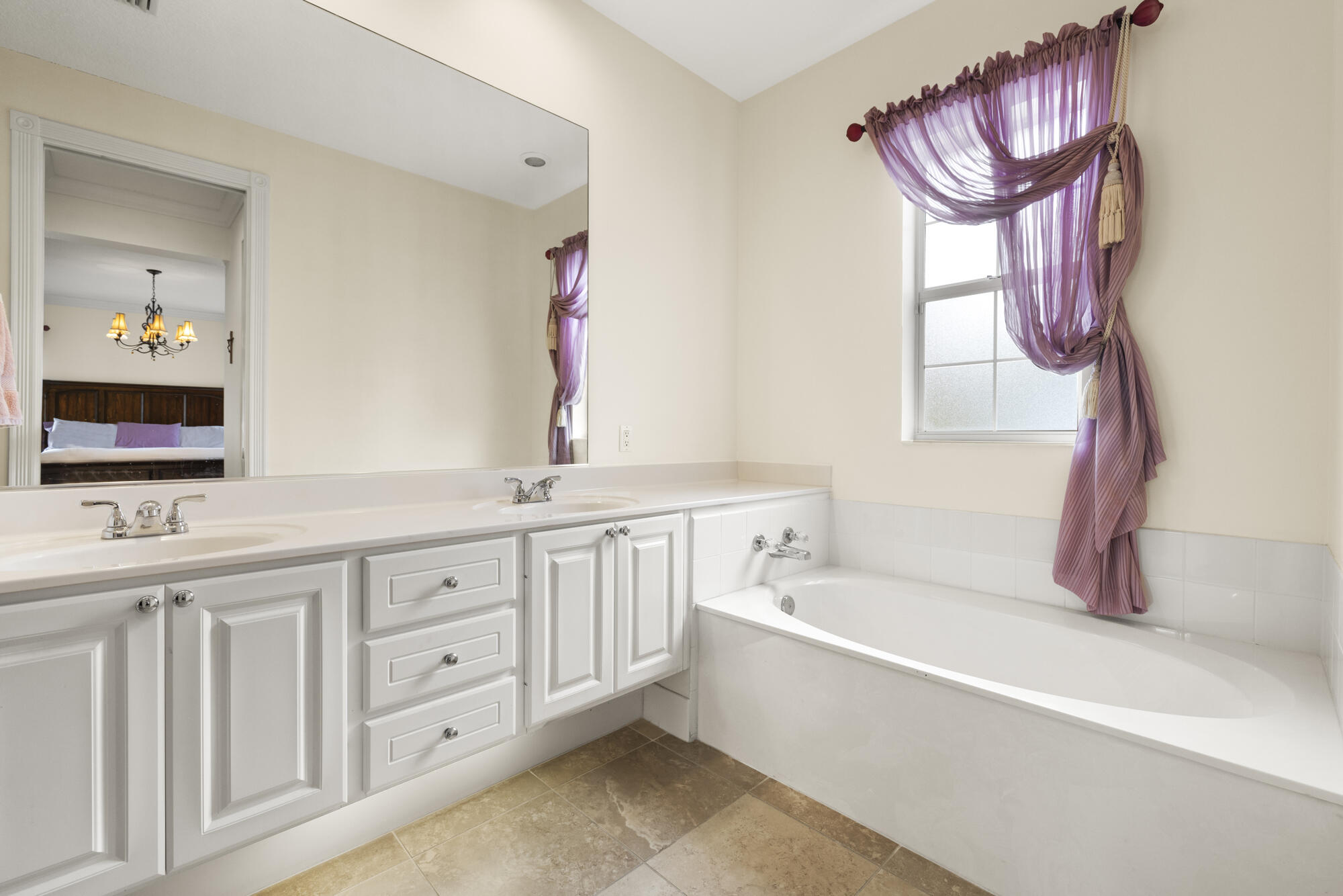 106 Bonaire Lane