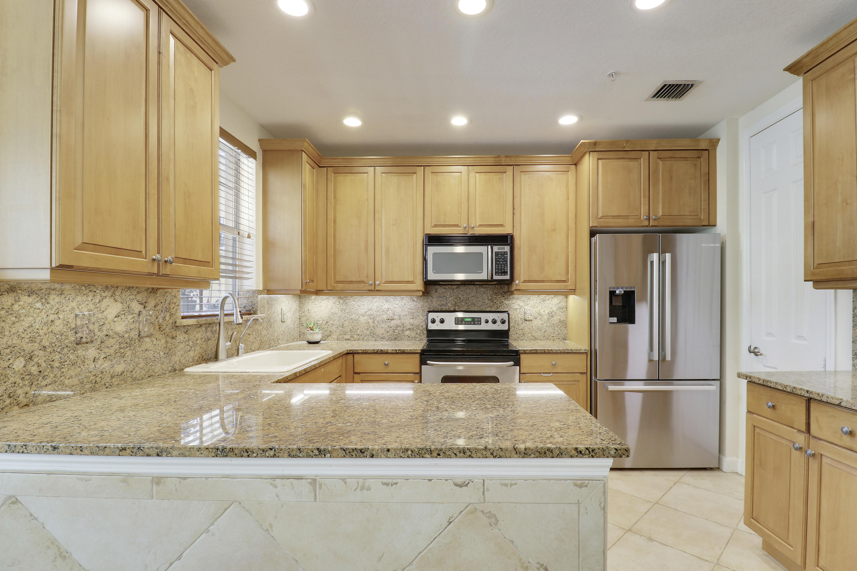 2501 San Pietro Circle