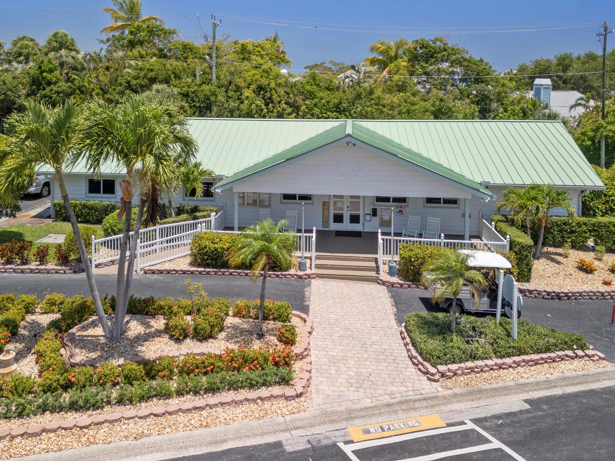 900 Juno Ocean Walk B15