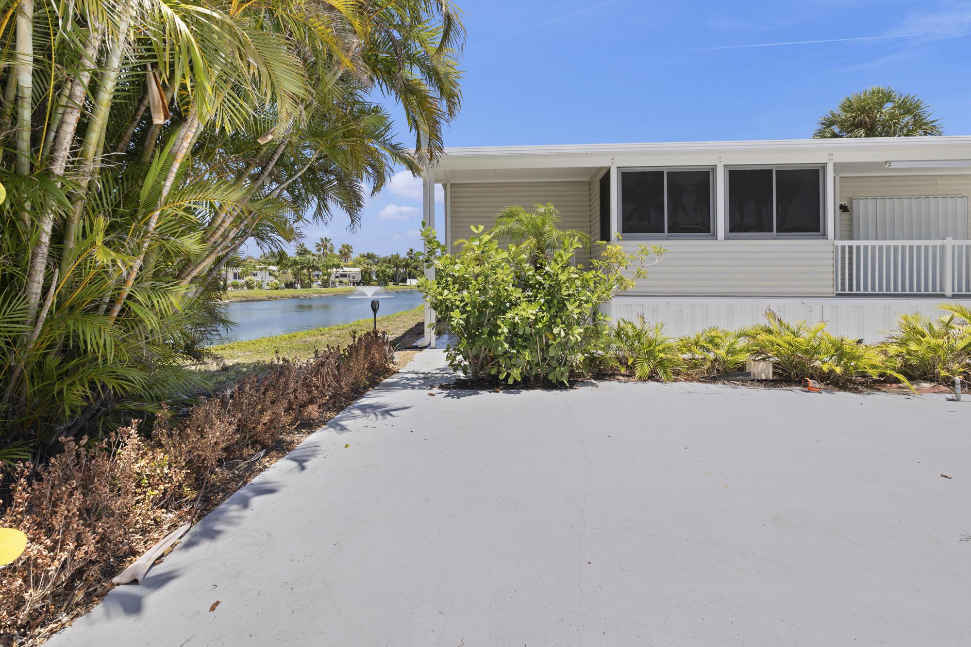 900 Juno Ocean Walk B15