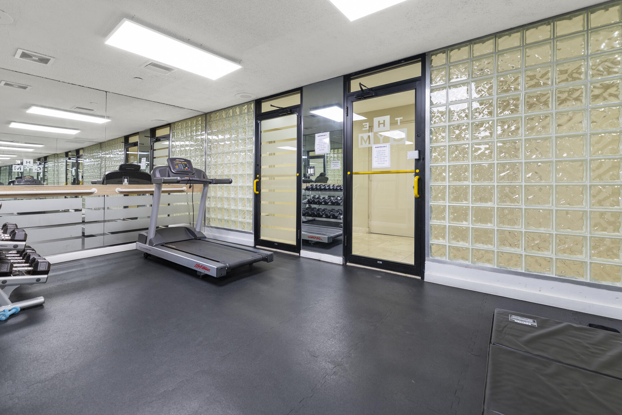 4000 N Ocean Drive 403