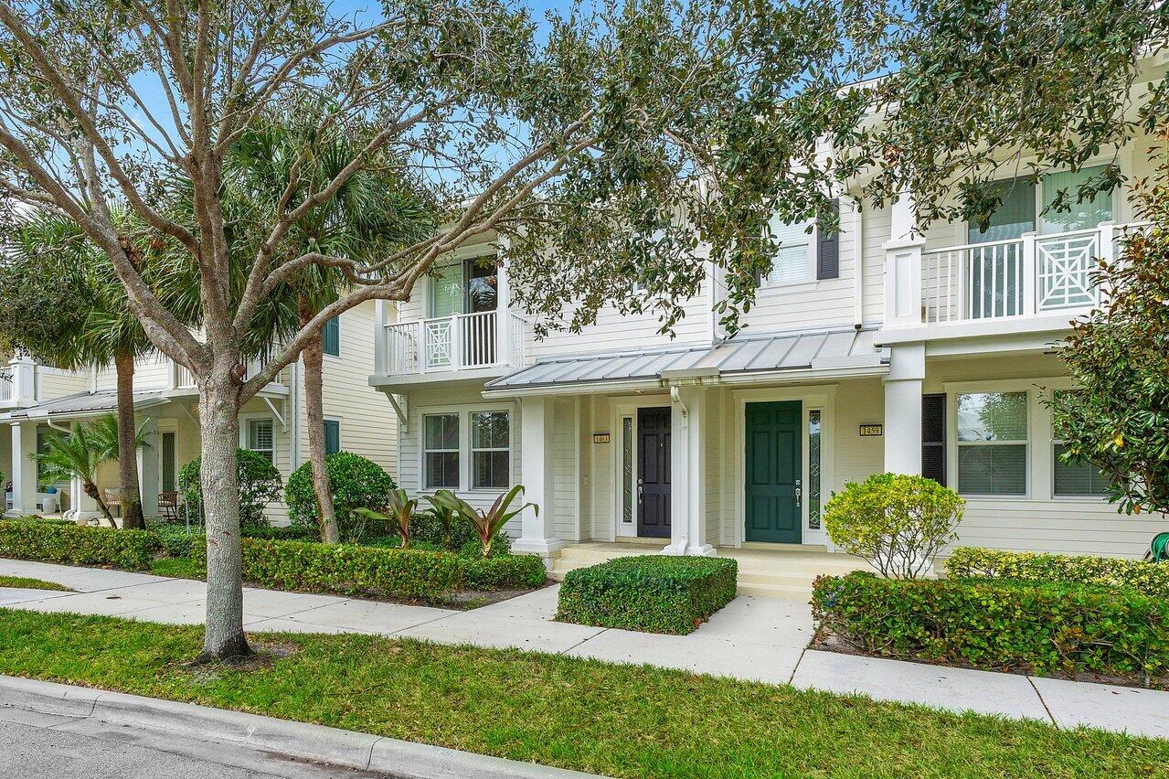 1463 N Jeaga Drive