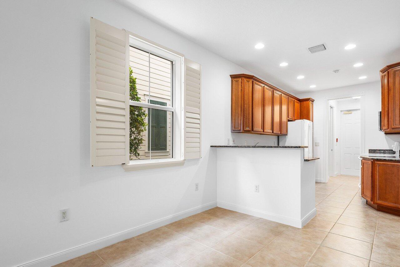 1463 N Jeaga Drive