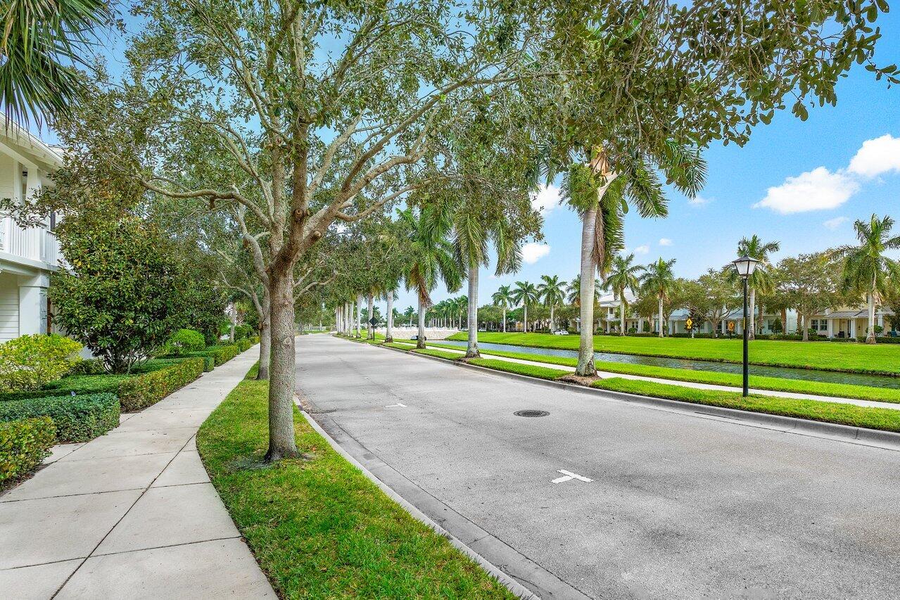 1463 N Jeaga Drive