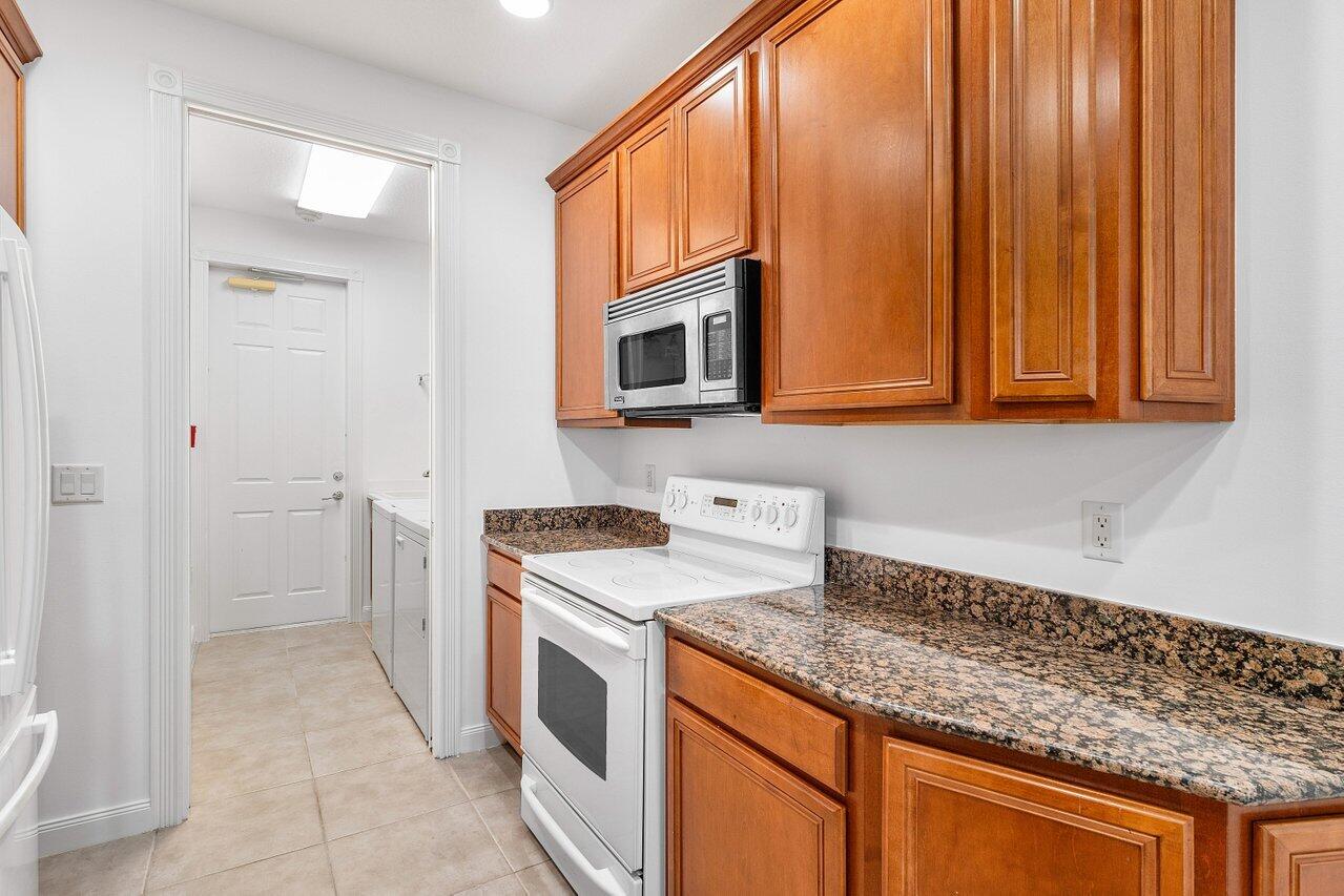 1463 N Jeaga Drive