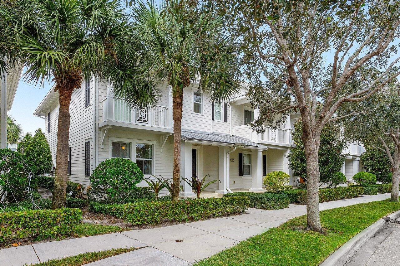 1463 N Jeaga Drive
