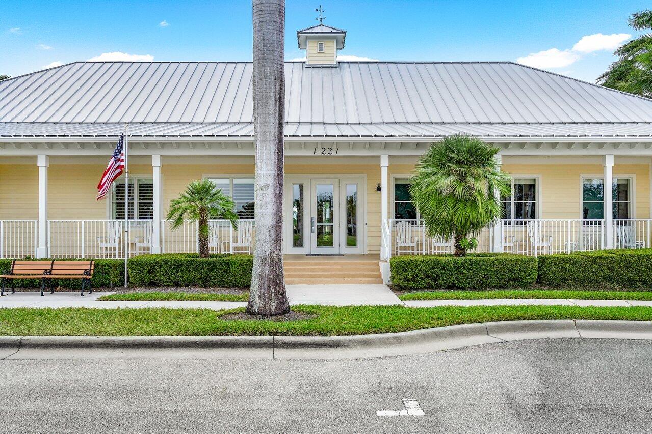 1463 N Jeaga Drive