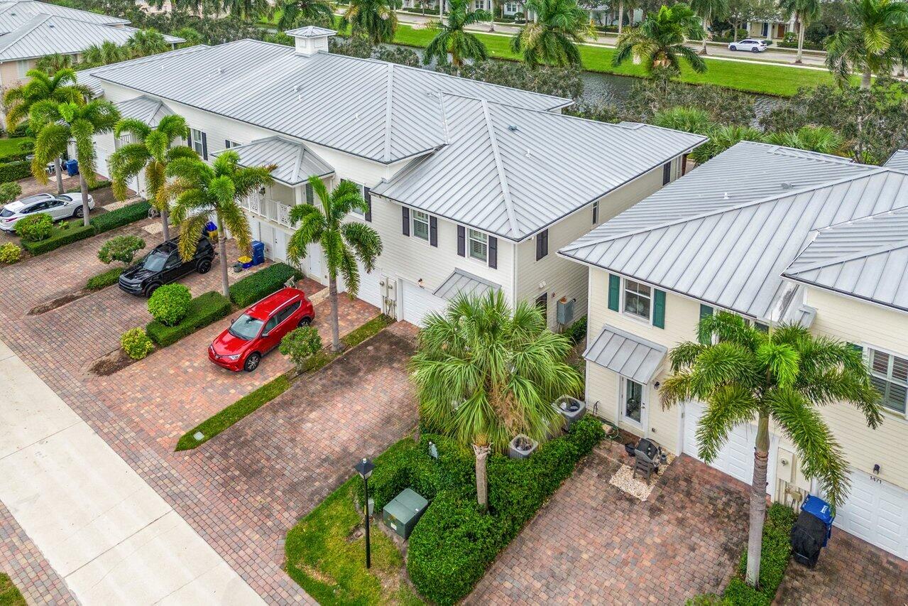 1463 N Jeaga Drive