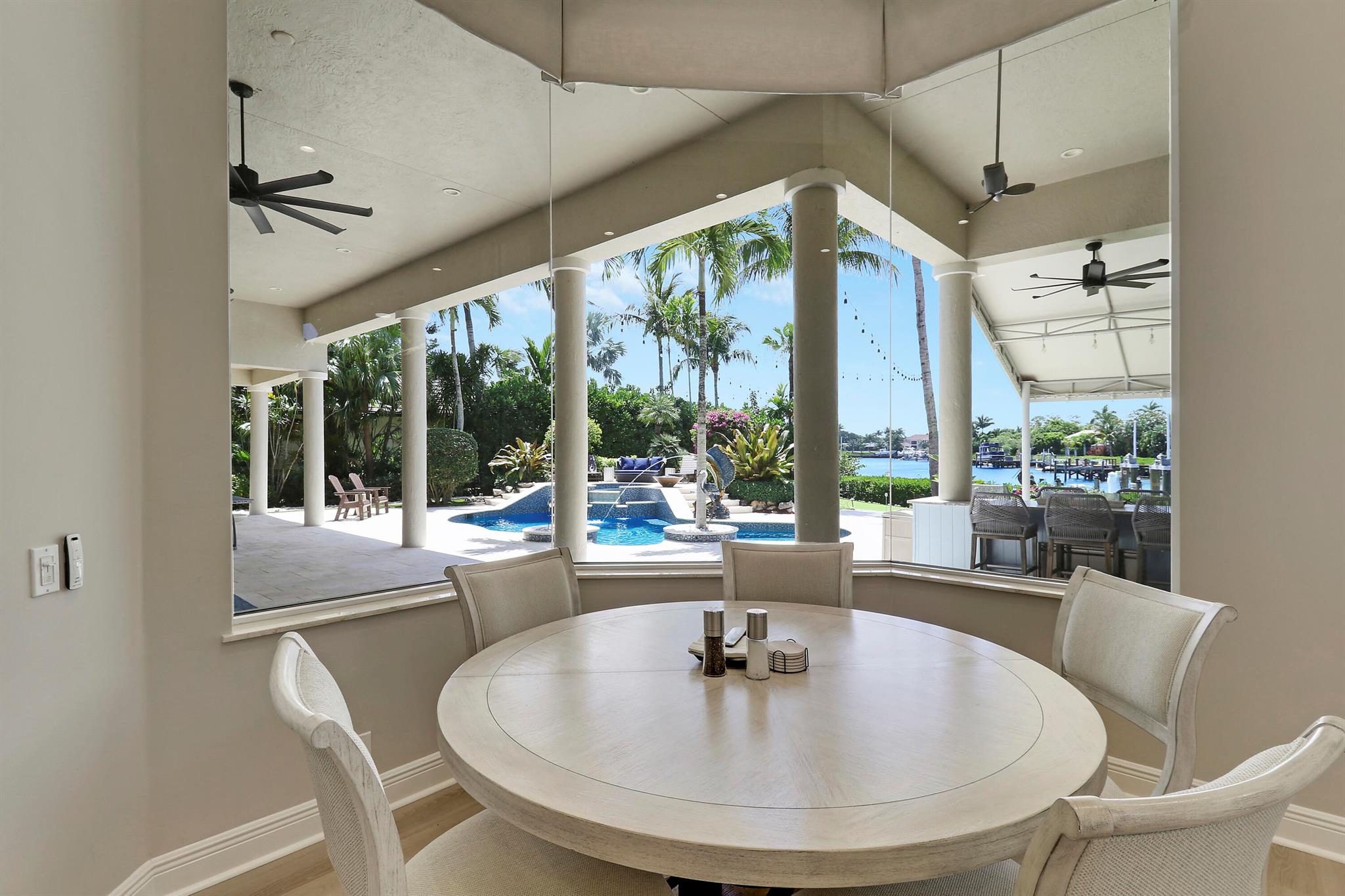 18808 SE Windward Island Lane