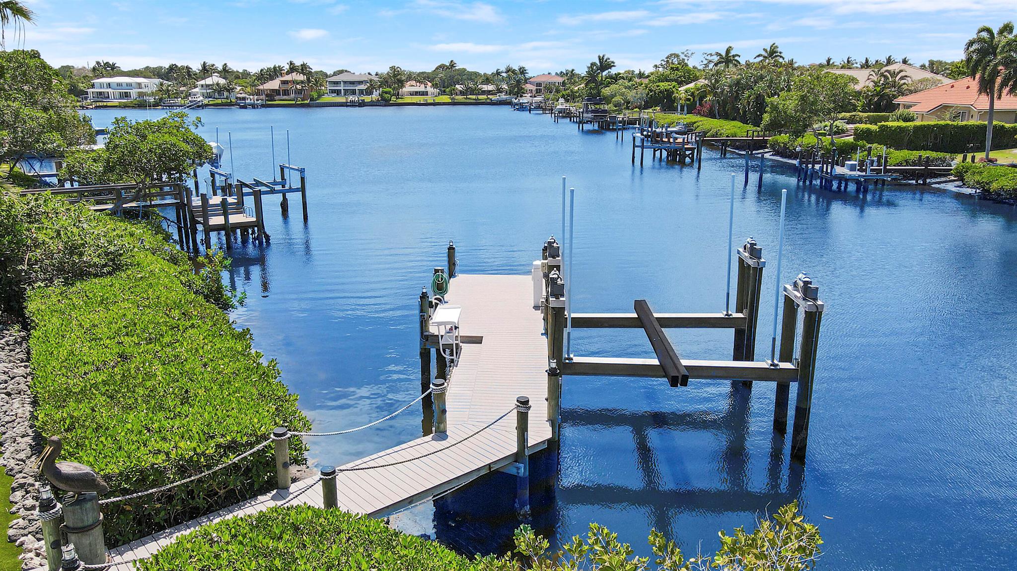 18808 SE Windward Island Lane