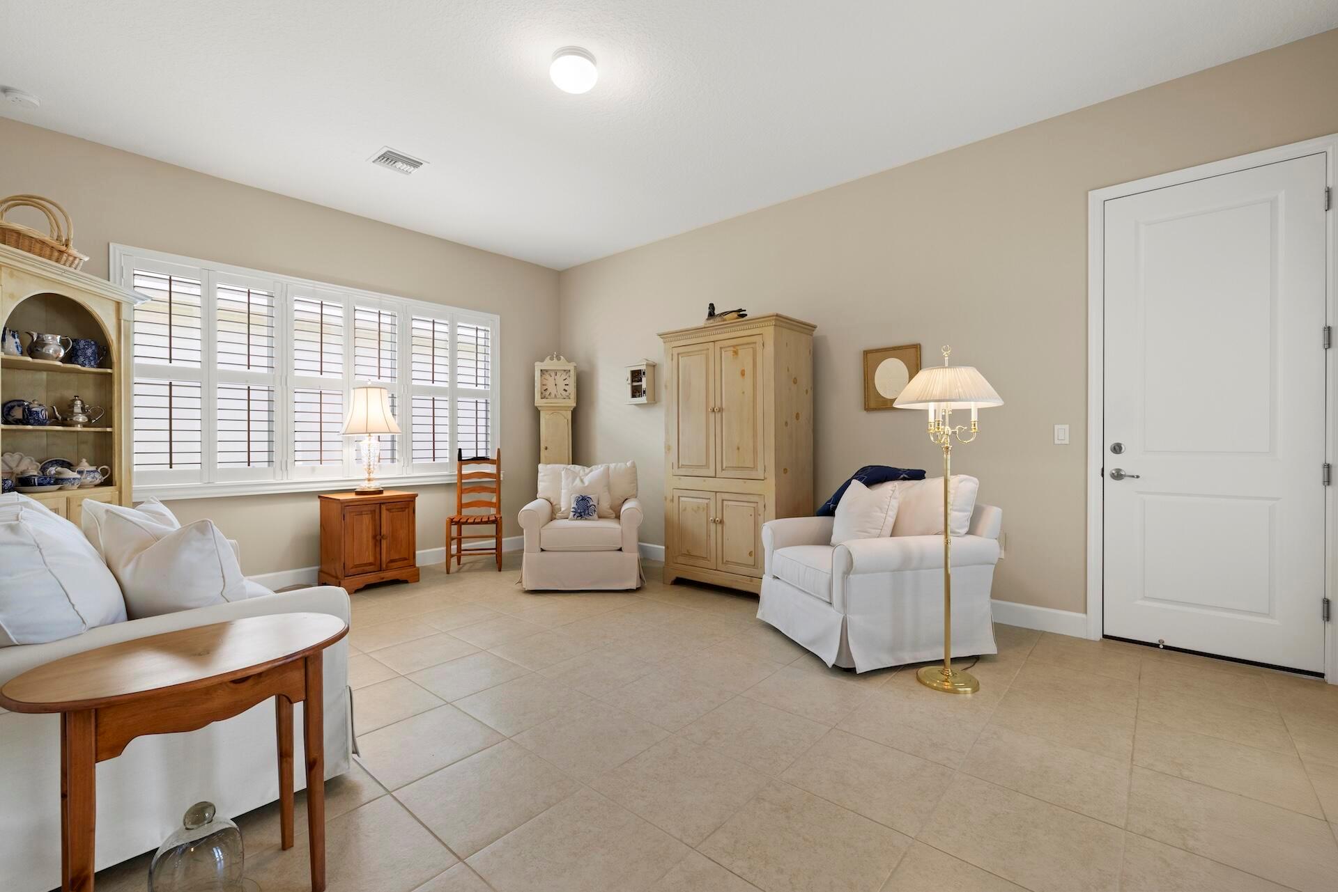 11869 SW Marigold Lakes Drive