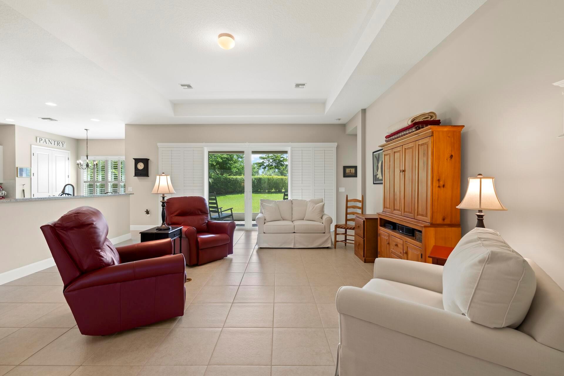 11869 SW Marigold Lakes Drive