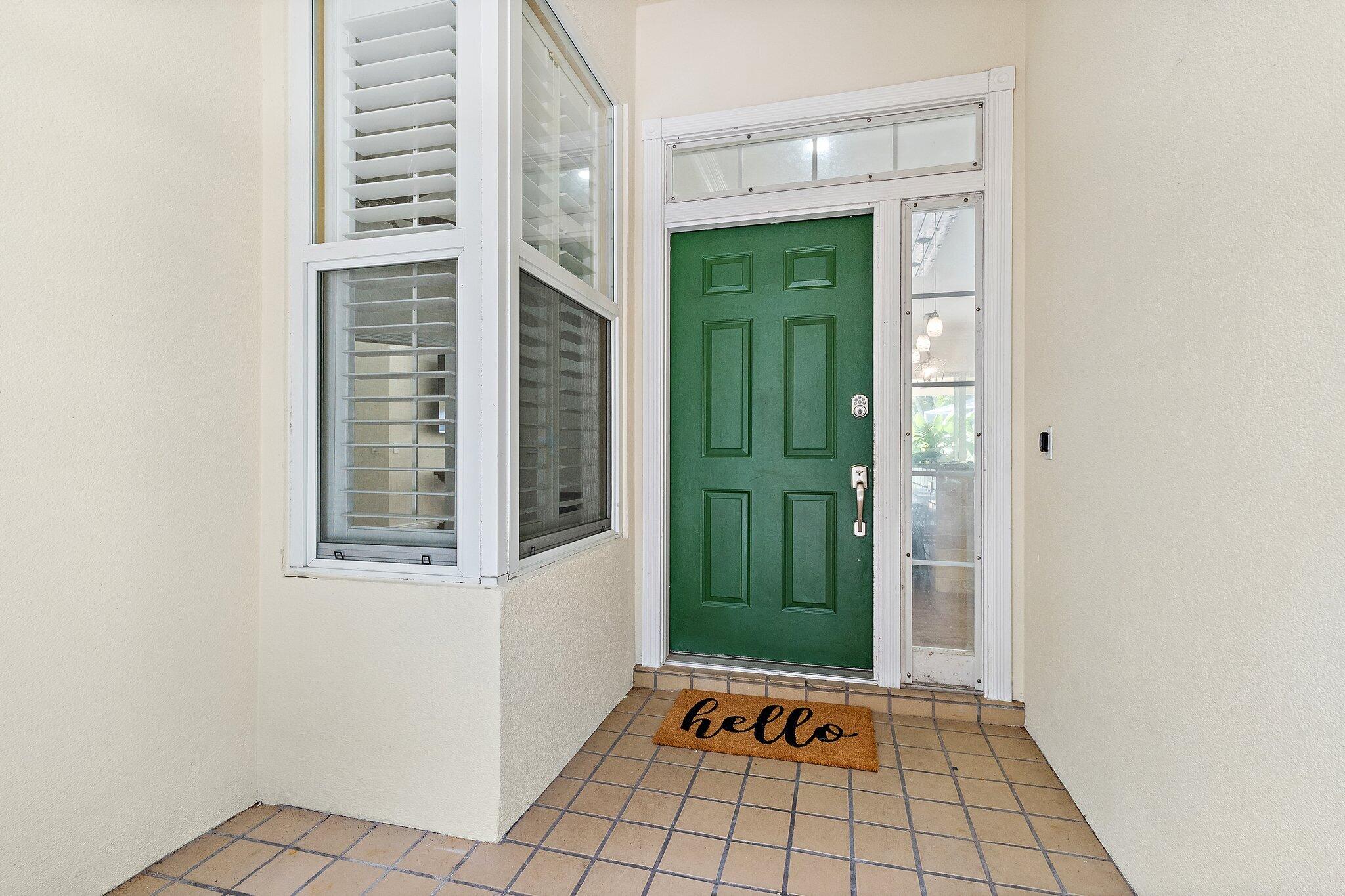 216 E Tall Oaks Circle