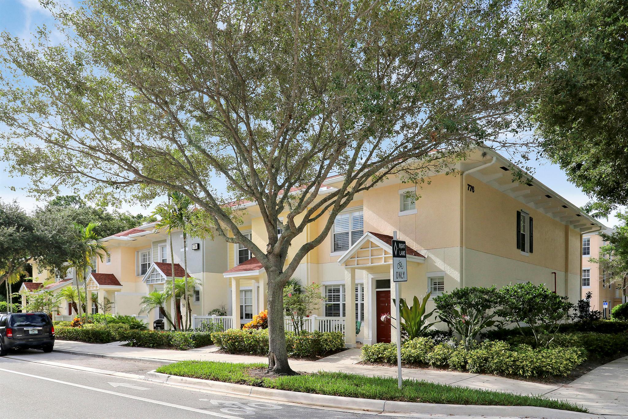 776 Dakota Drive 106