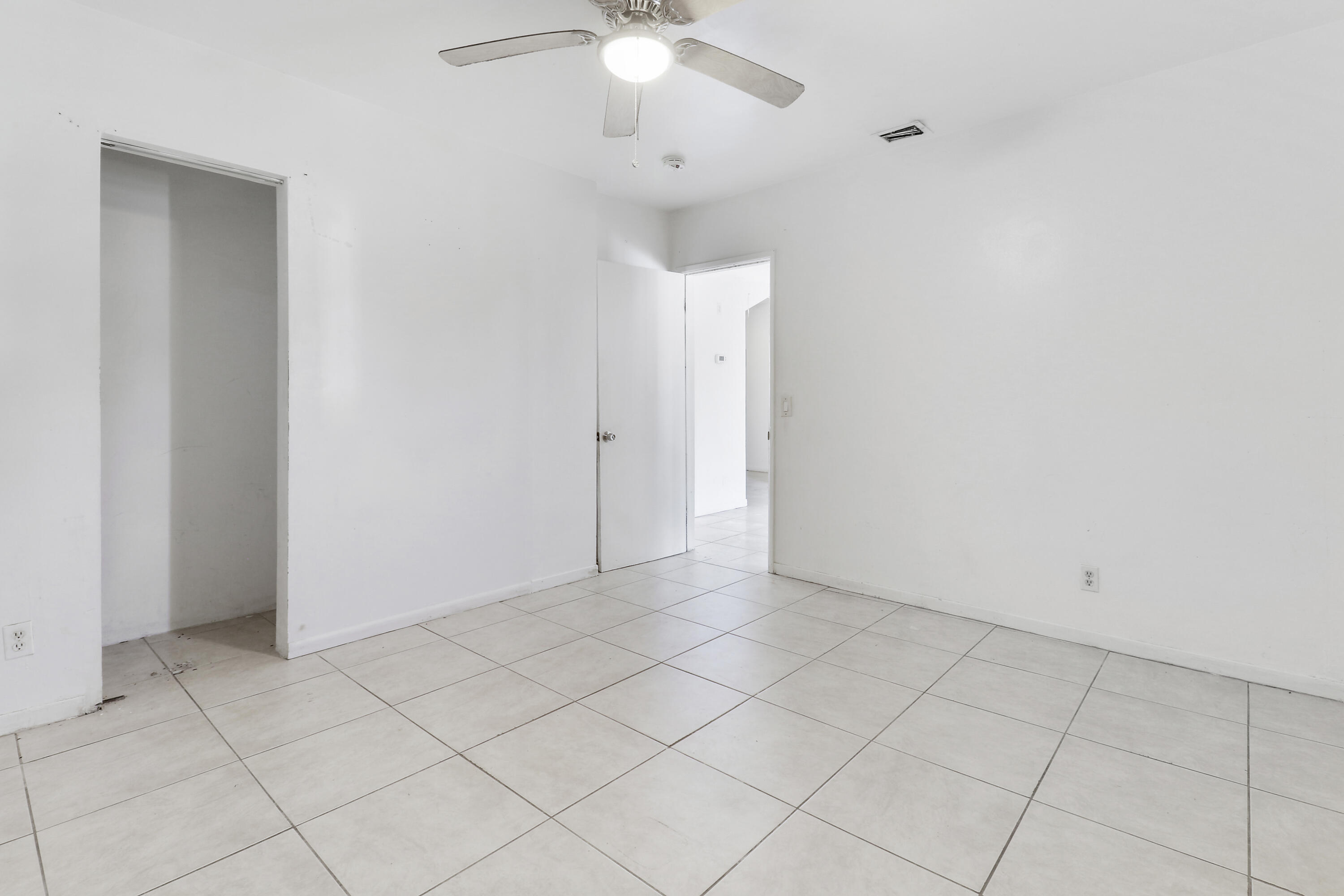 110 NW 5th Court