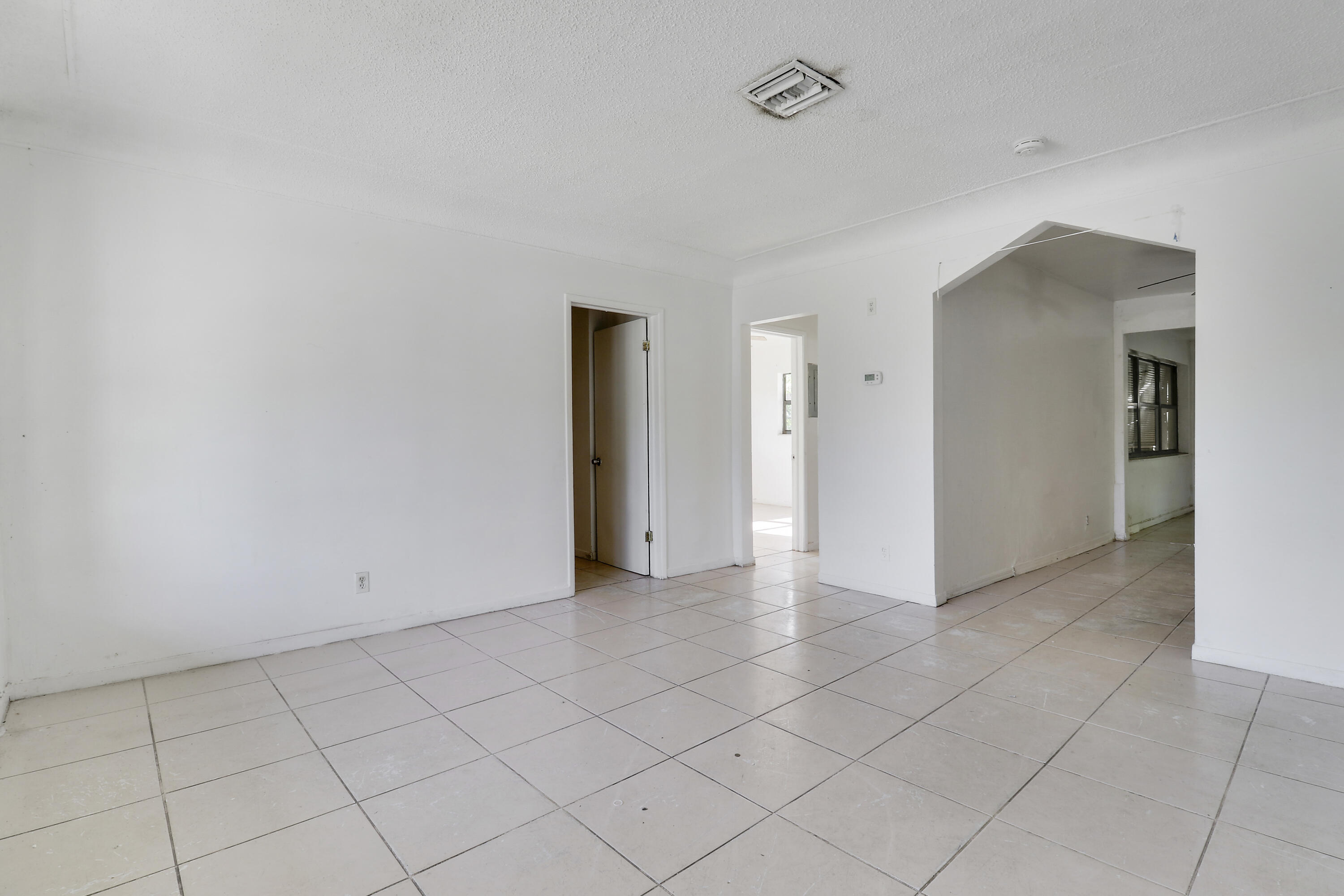 110 NW 5th Court