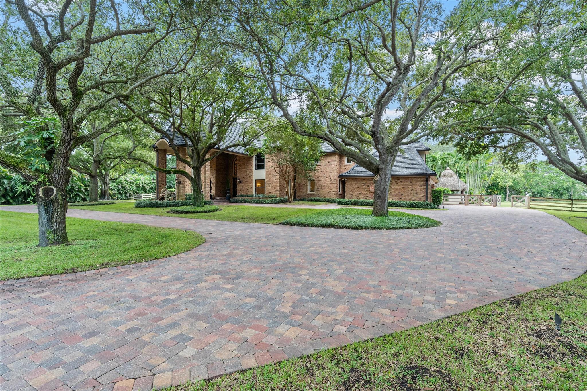 5840 Sea Biscuit Road