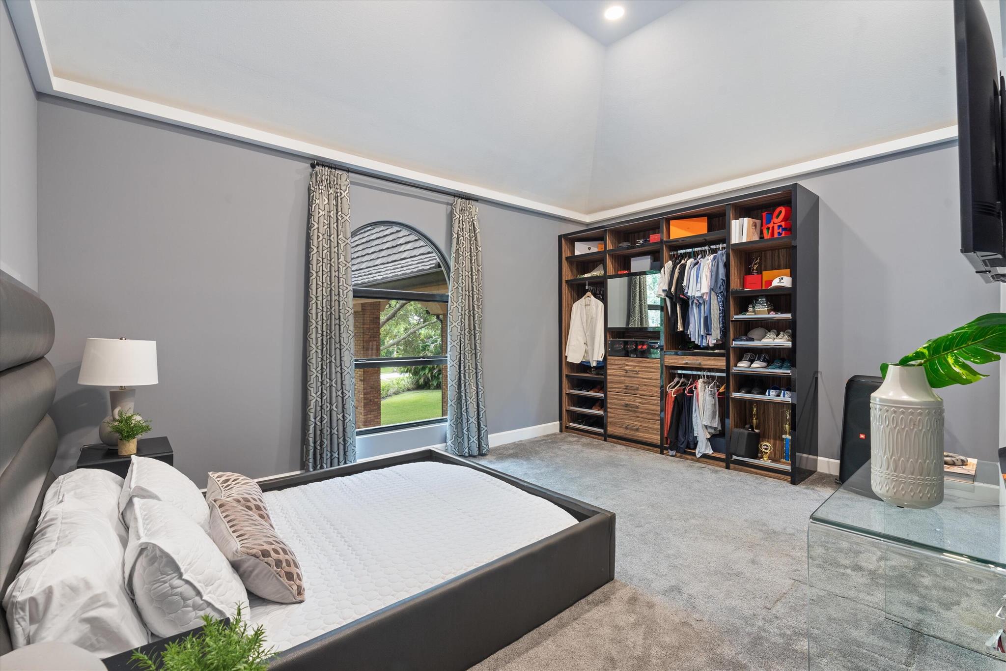 5840 Sea Biscuit Road