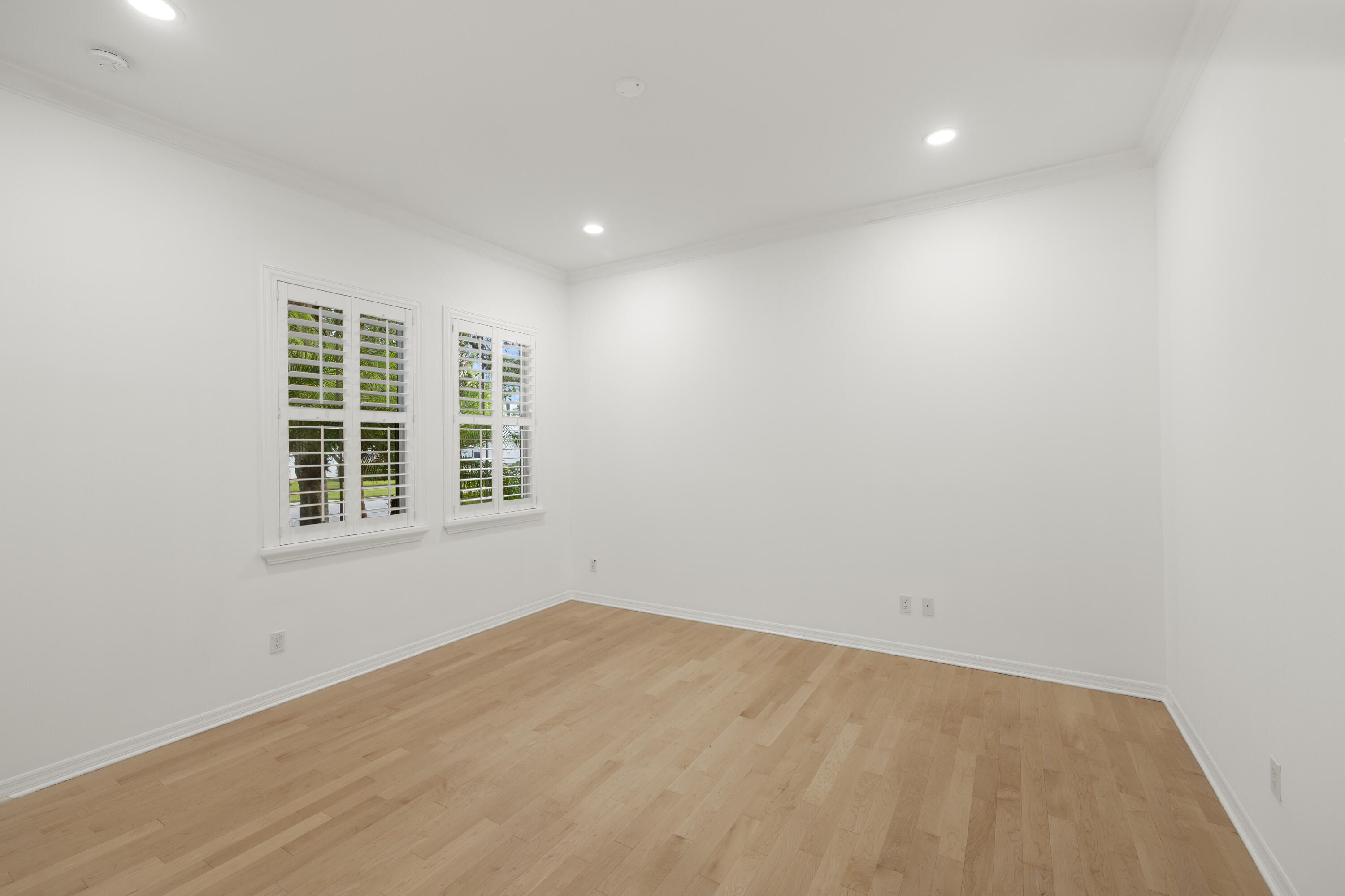 2700 Sunbury Drive