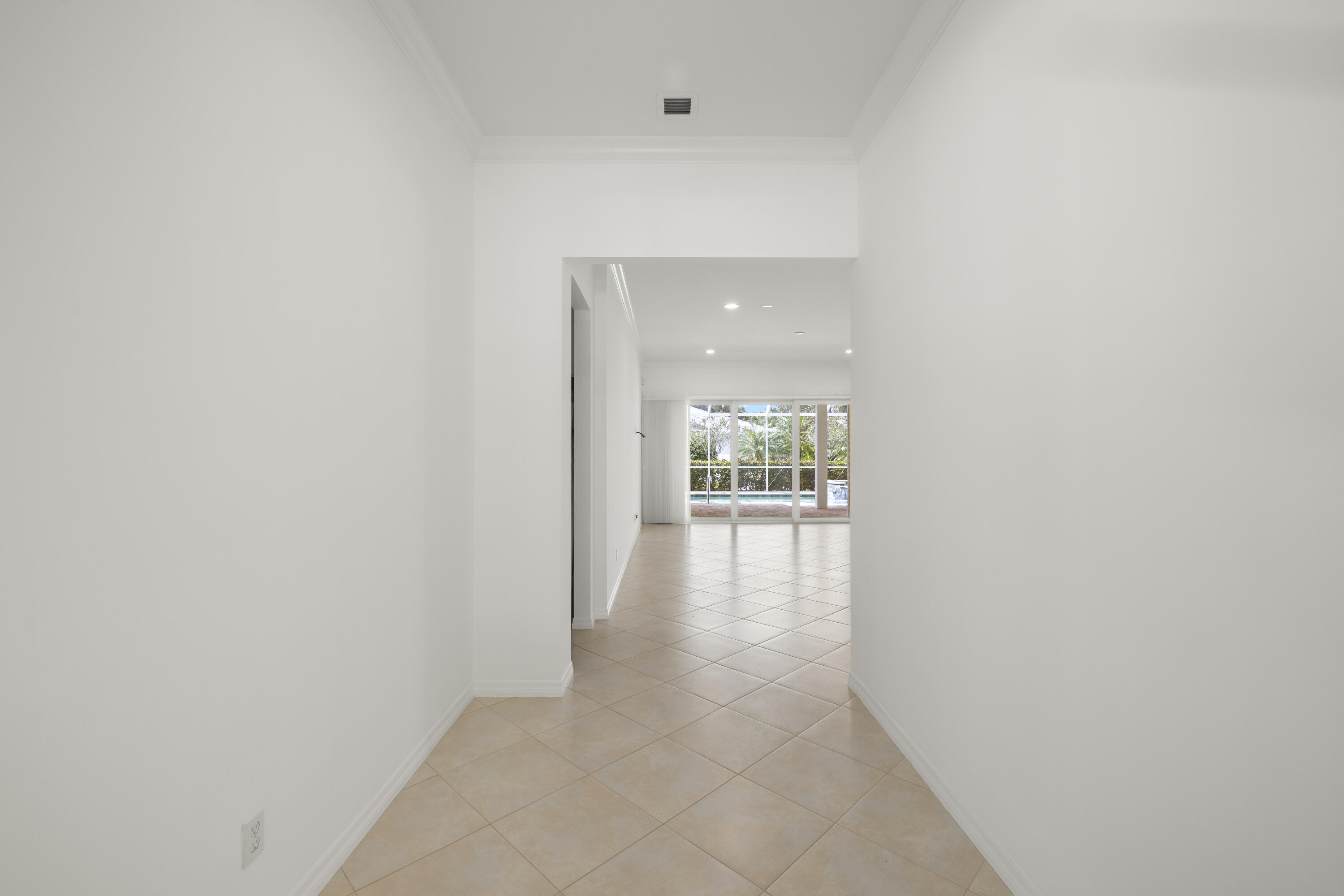 2700 Sunbury Drive