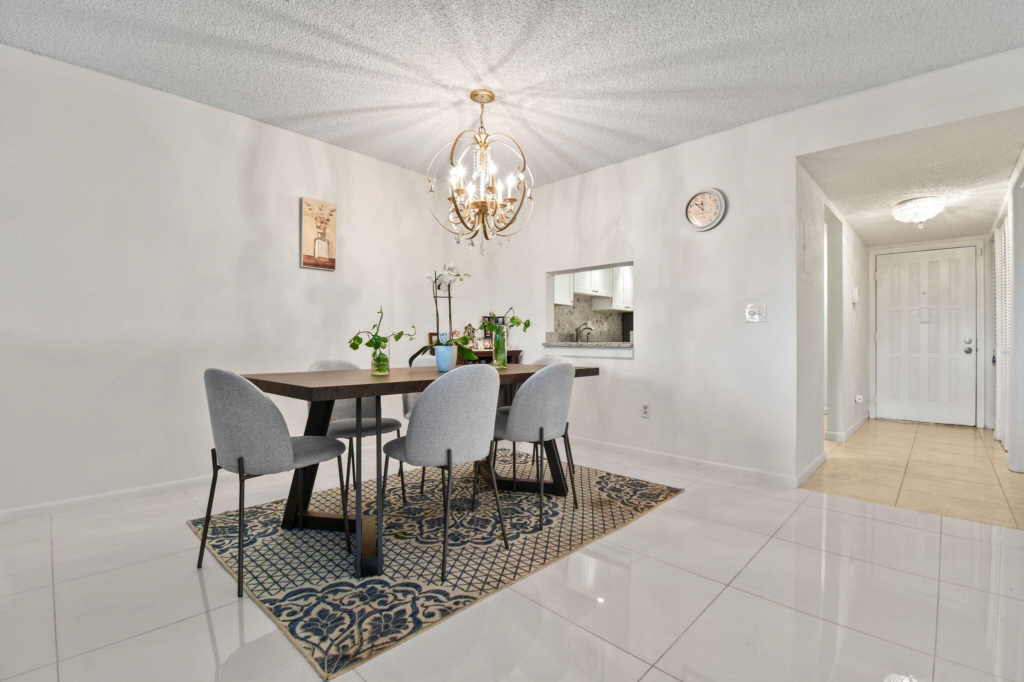 140 Lake Nancy Lane 112