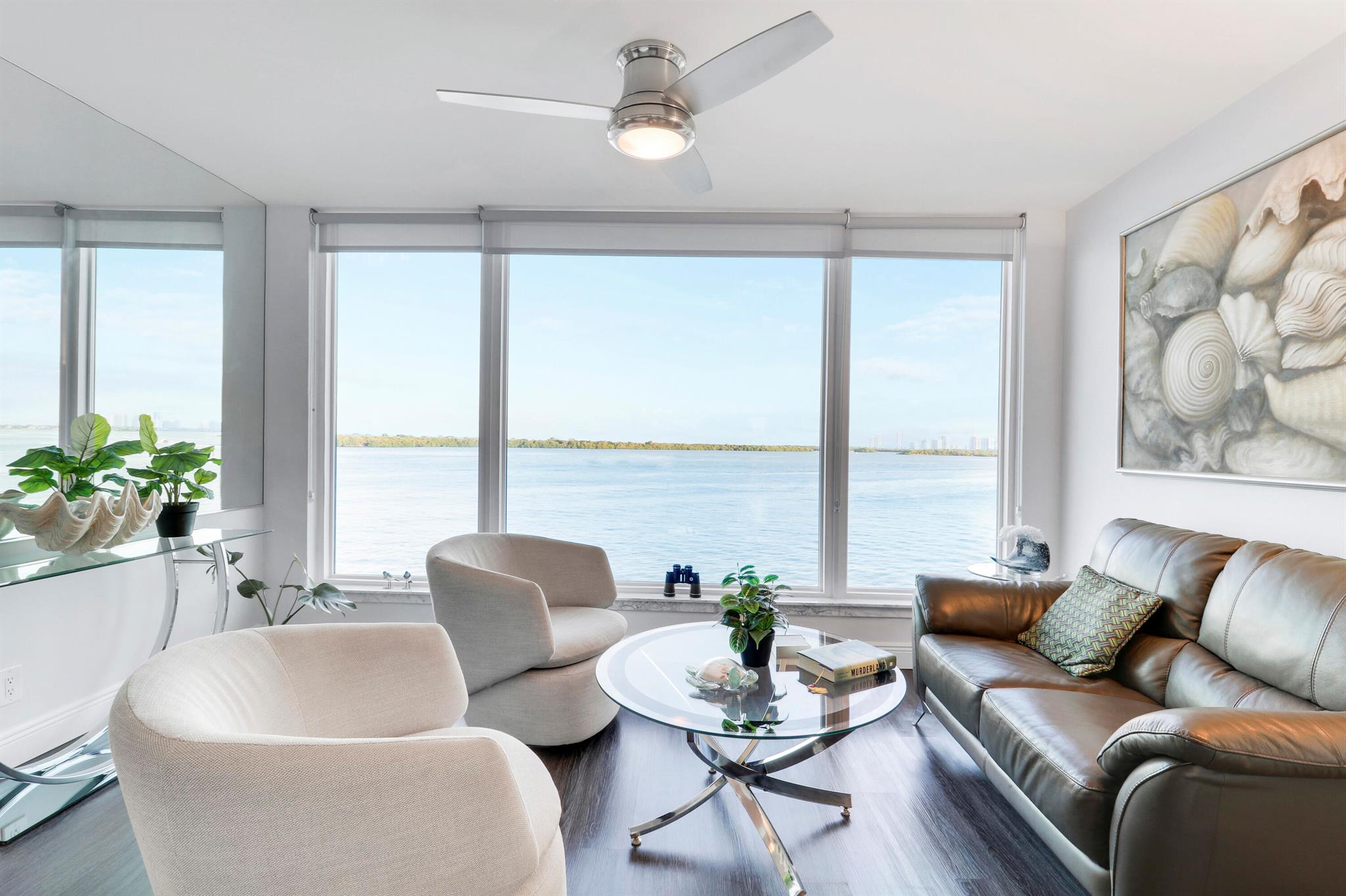 52 Yacht Club Drive 402