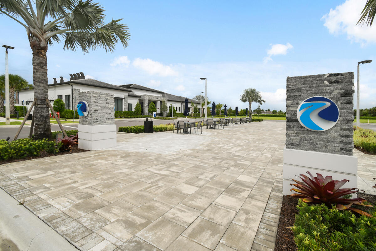 11739 SW Waterford Isle Way, Port St. Lucie