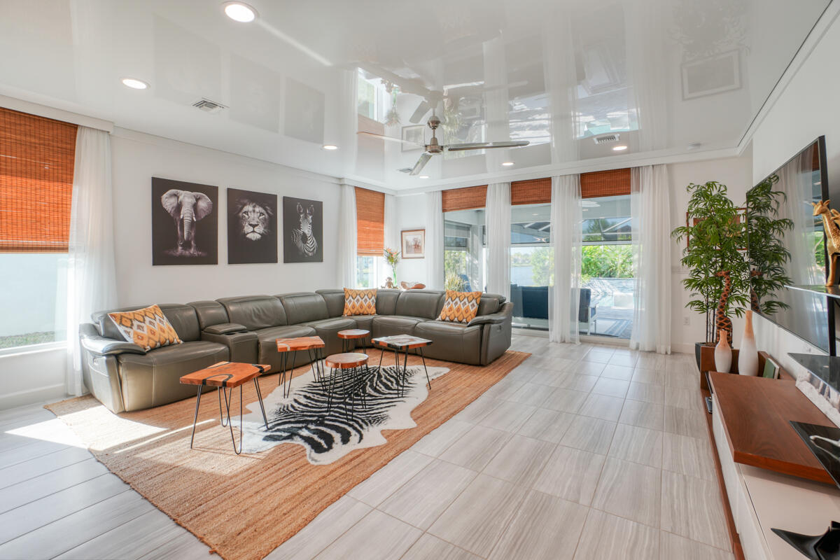 11739 SW Waterford Isle Way, Port St. Lucie